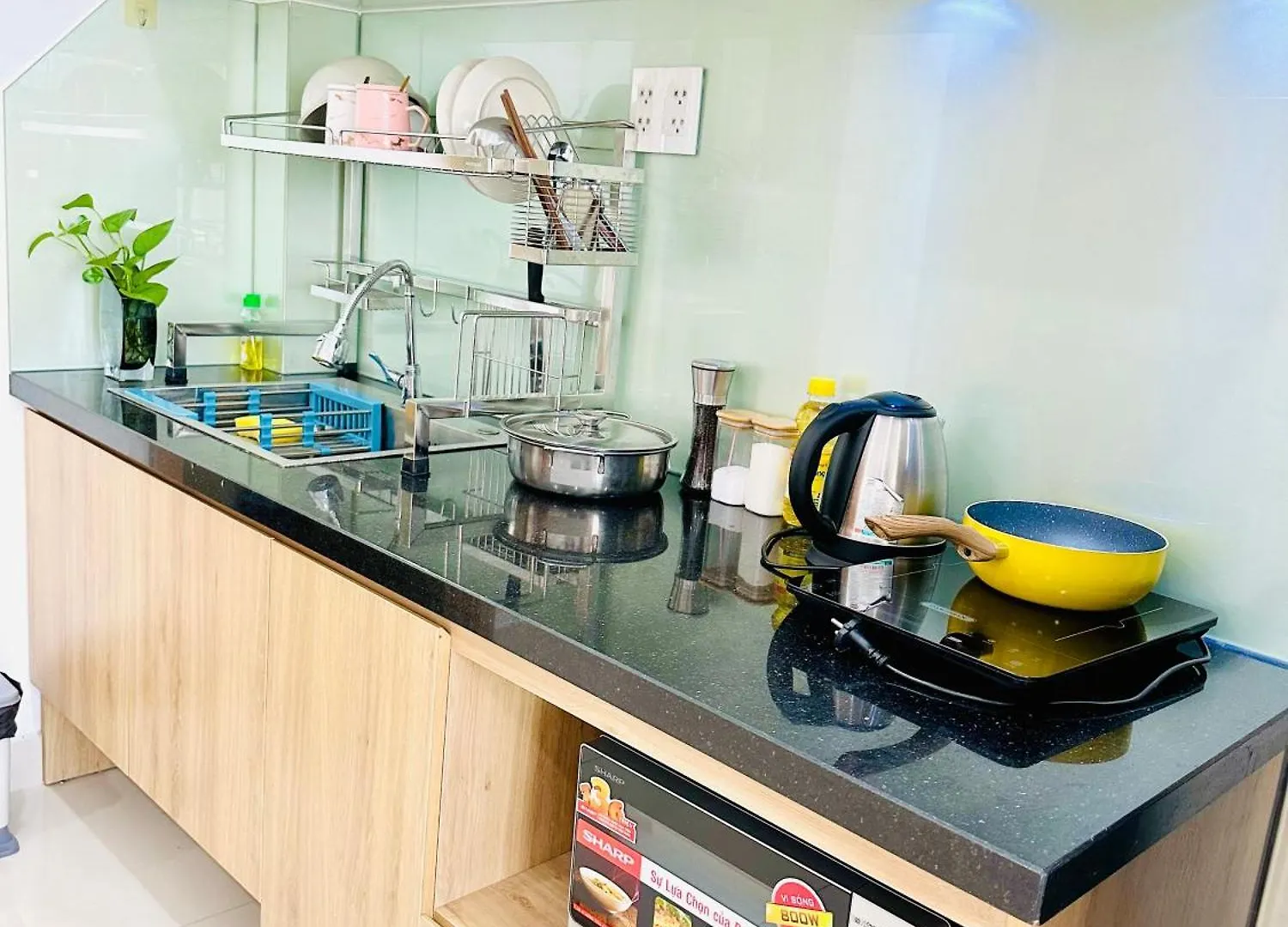 Mordern Balcony 1 Bedroom With Kitchen 403 Ho Chi Minh City